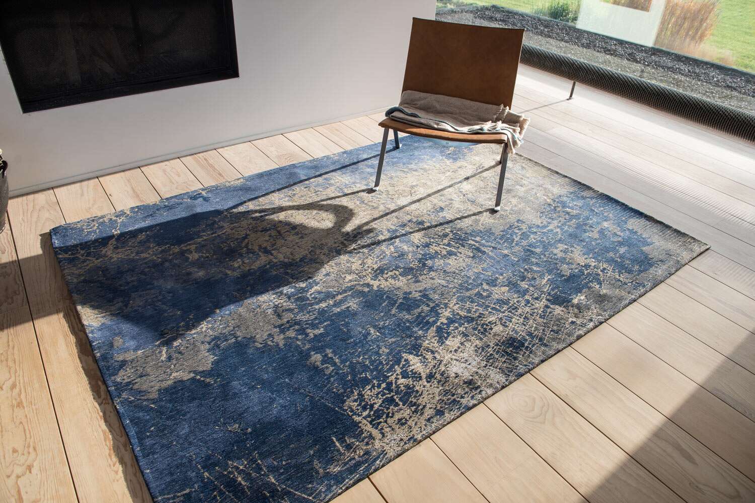 Mad Men 8629 Abyss Blue gulvteppe