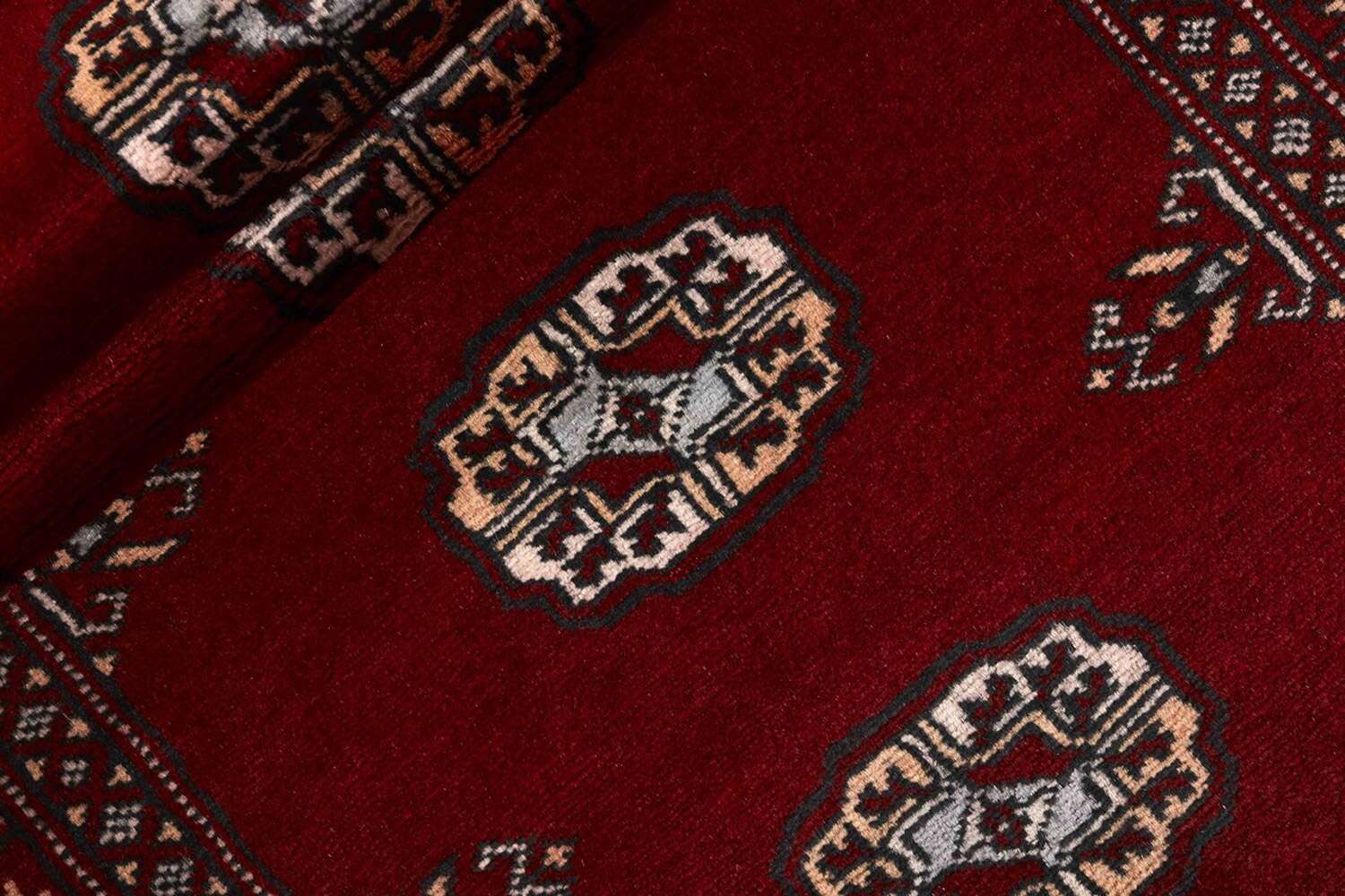 Bokhara Red 1381898 2PLY håndknyttet teppe