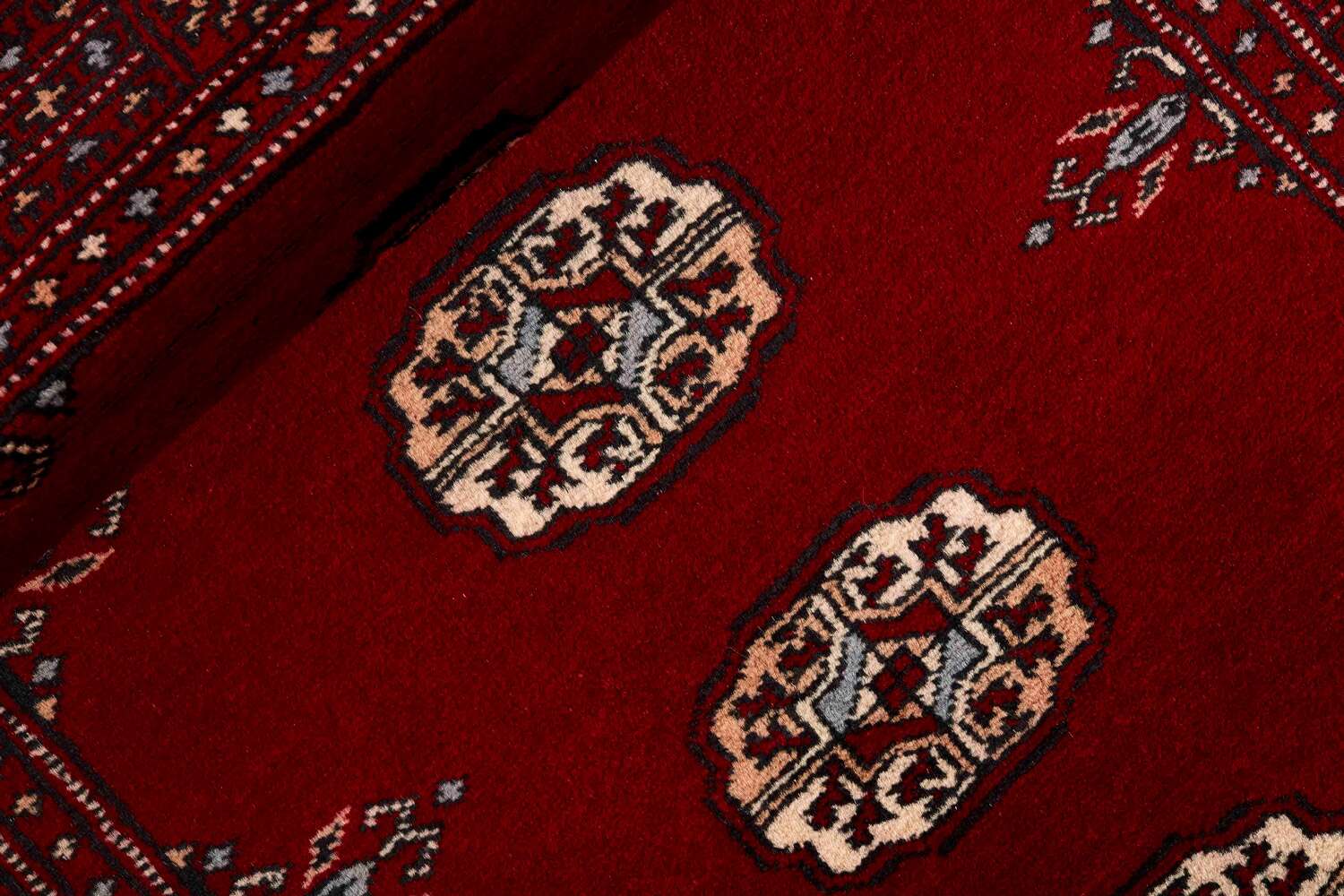 Bokhara Red 1415464 2PLY håndknyttet teppe
