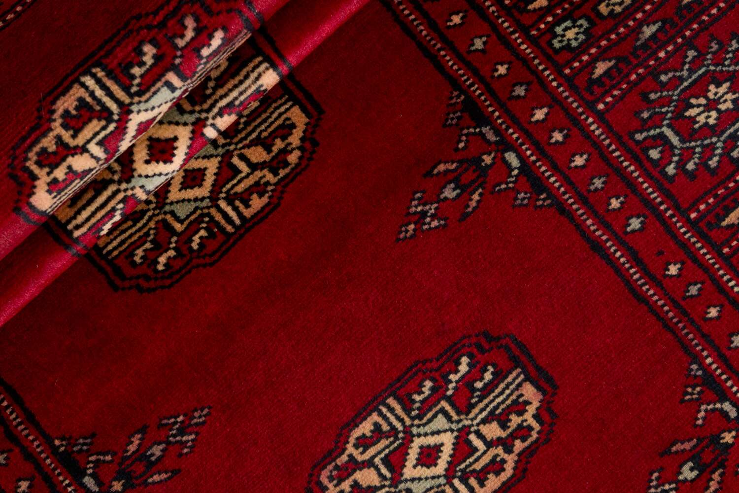 Bokhara Red 1132216 2PLY håndknyttet teppe