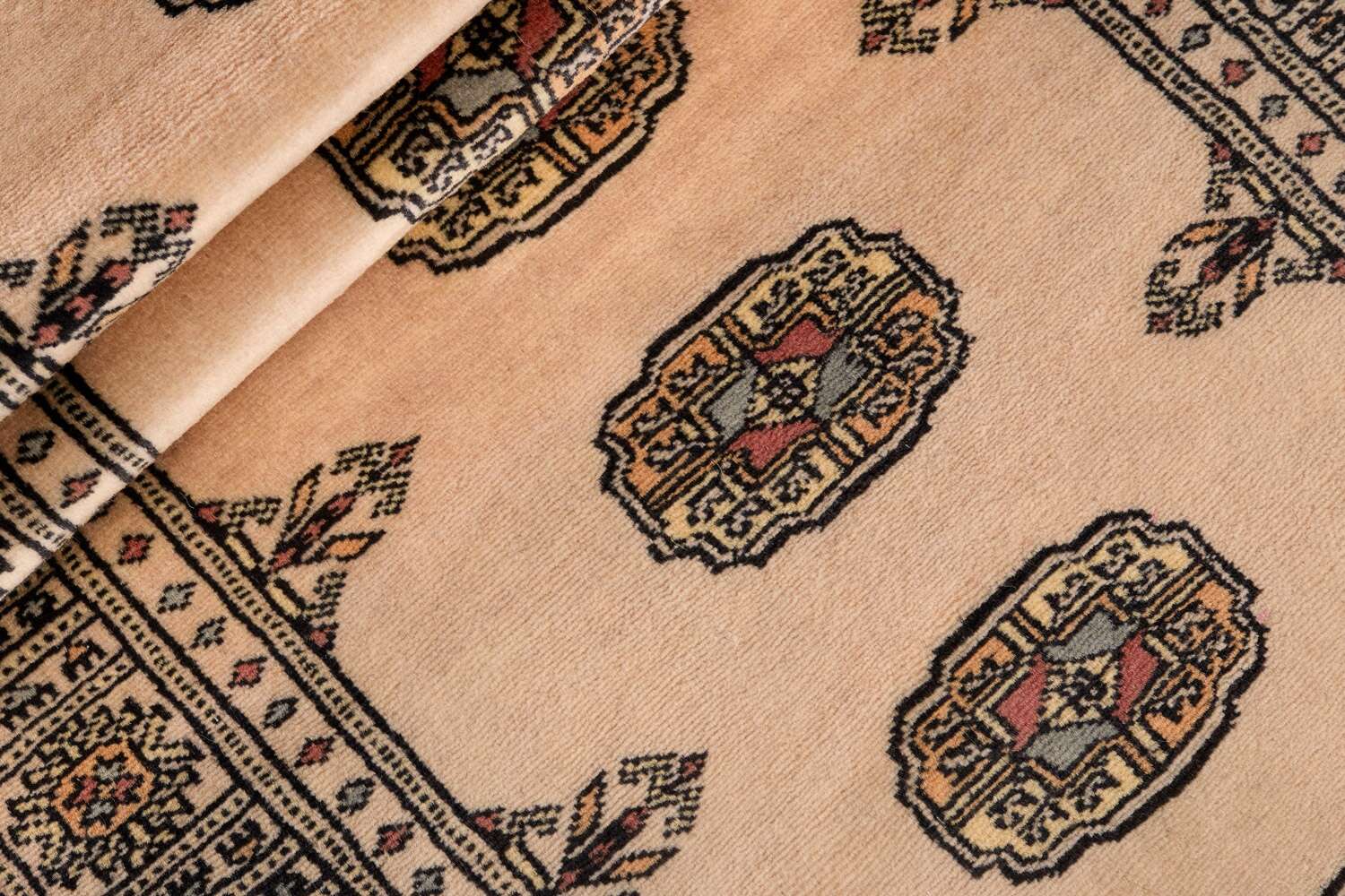 Bokhara Beige 1157983 2PLY håndknyttet teppe