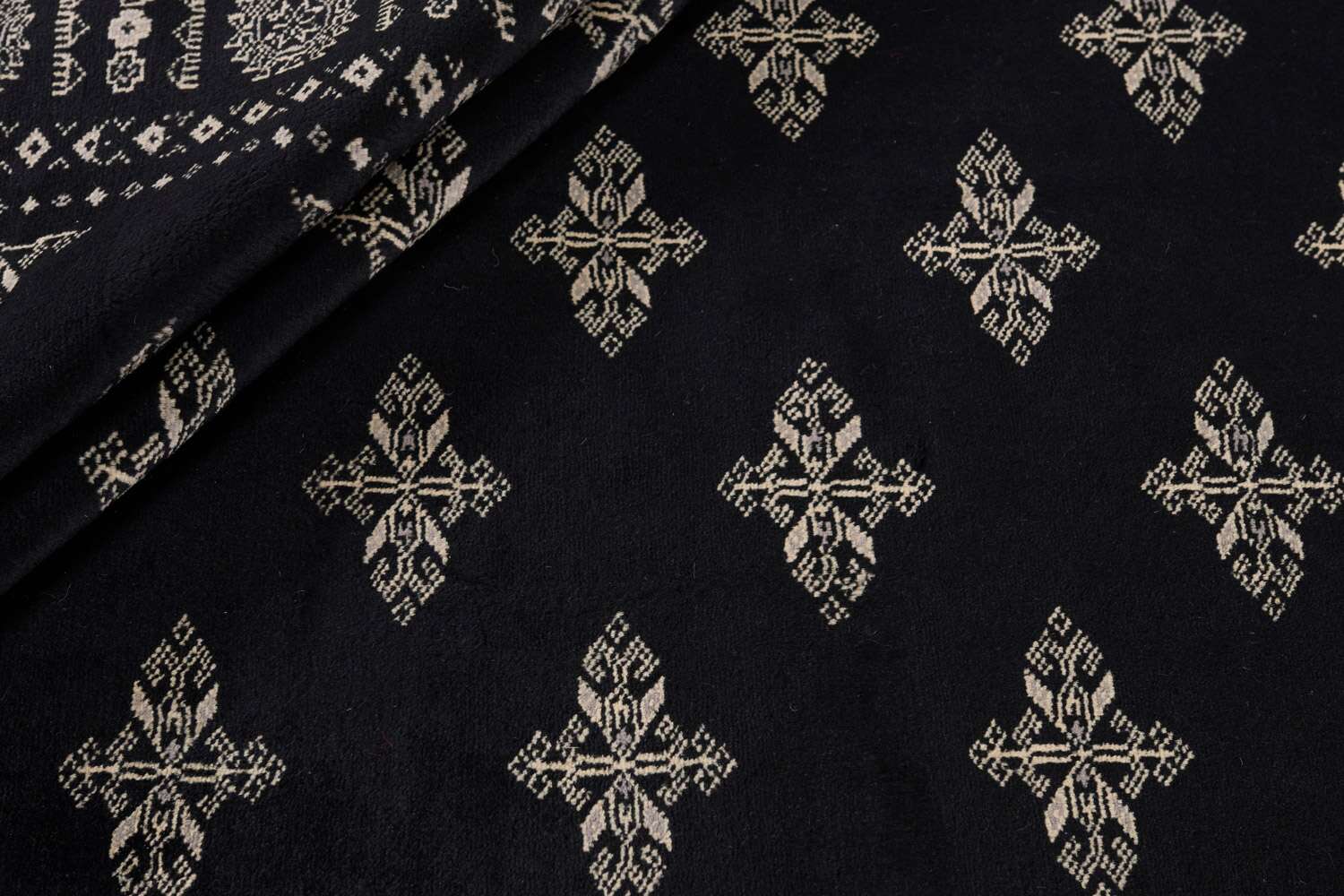 Tekke Black 1493609 2PLY håndknyttet teppe