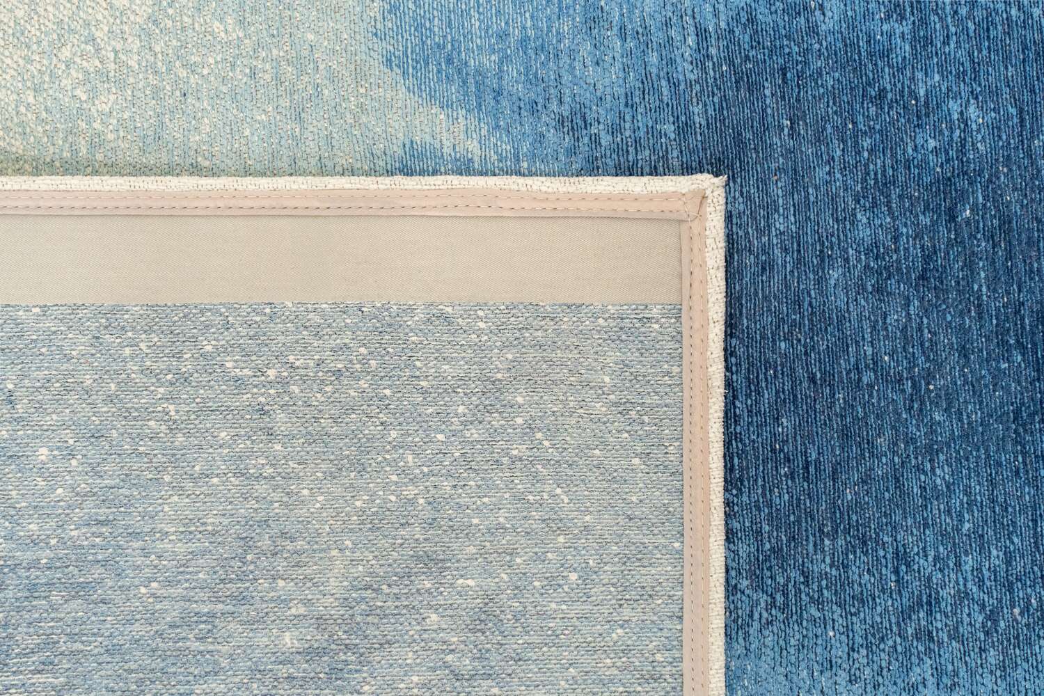 Drop 2102 Dream In Blue gulvteppe
