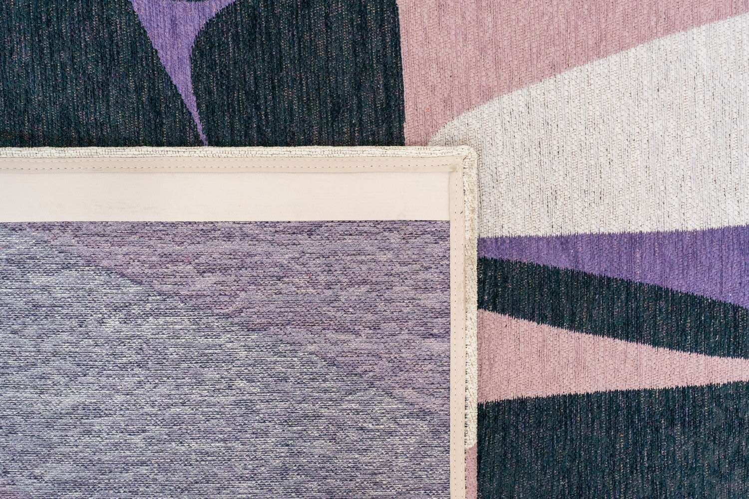 Stones 2086 Eclipse gulvteppe